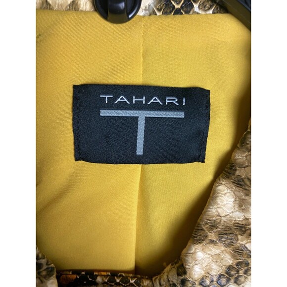 Tahari Womens Biker Jacket Black Yellow Snake Print Faux Leather Collared Medium - Picture 3 of 9